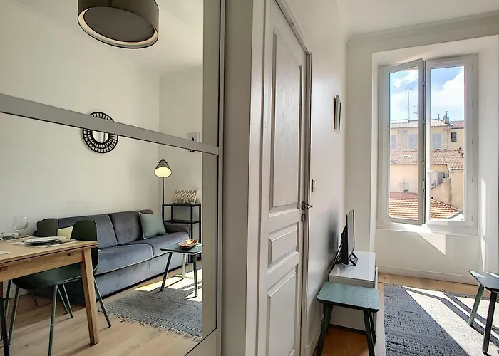 Nestor&jeeves - Caesars - Hyper Center - Shopping Avenue Apartament *